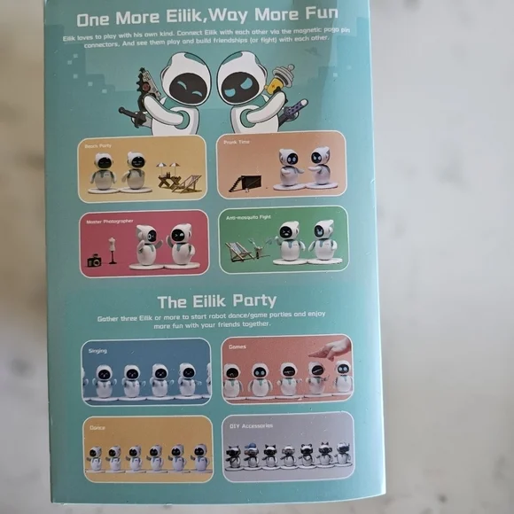 Eilik Desktop Robot - Picture 4 of 12